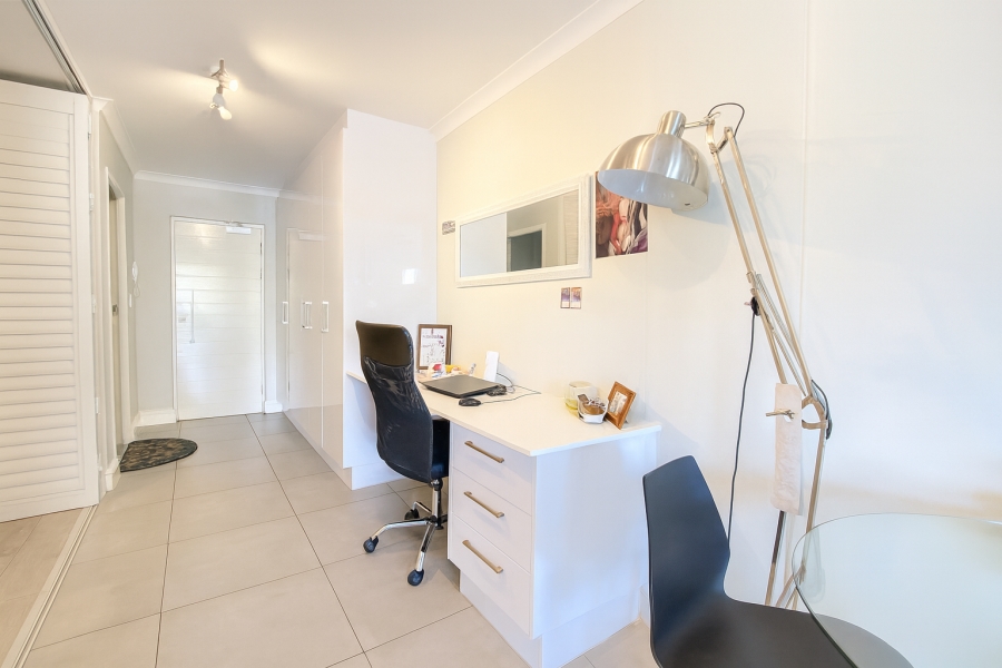 1 Bedroom Property for Sale in Observatory Western Cape